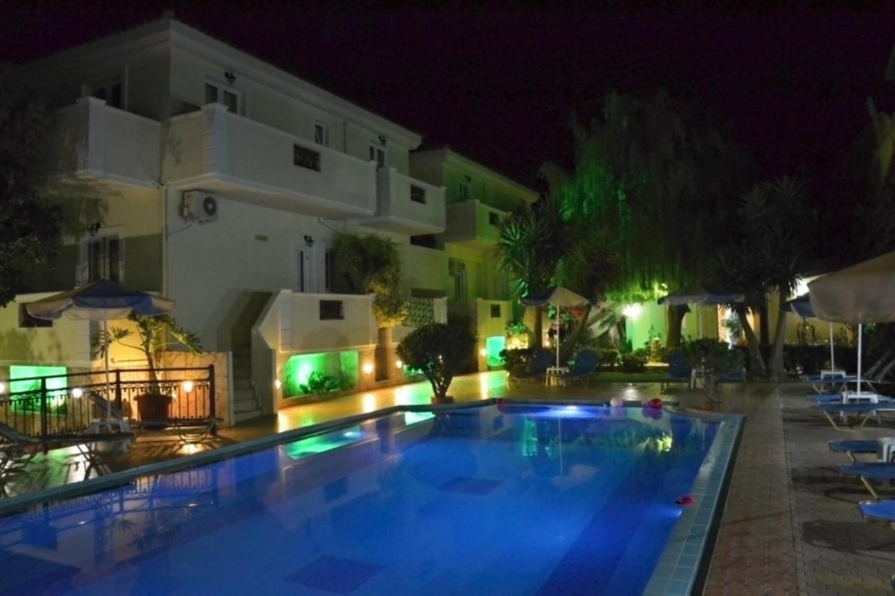 Sofia Studios & Apts Ayía Marína Exteriér fotografie