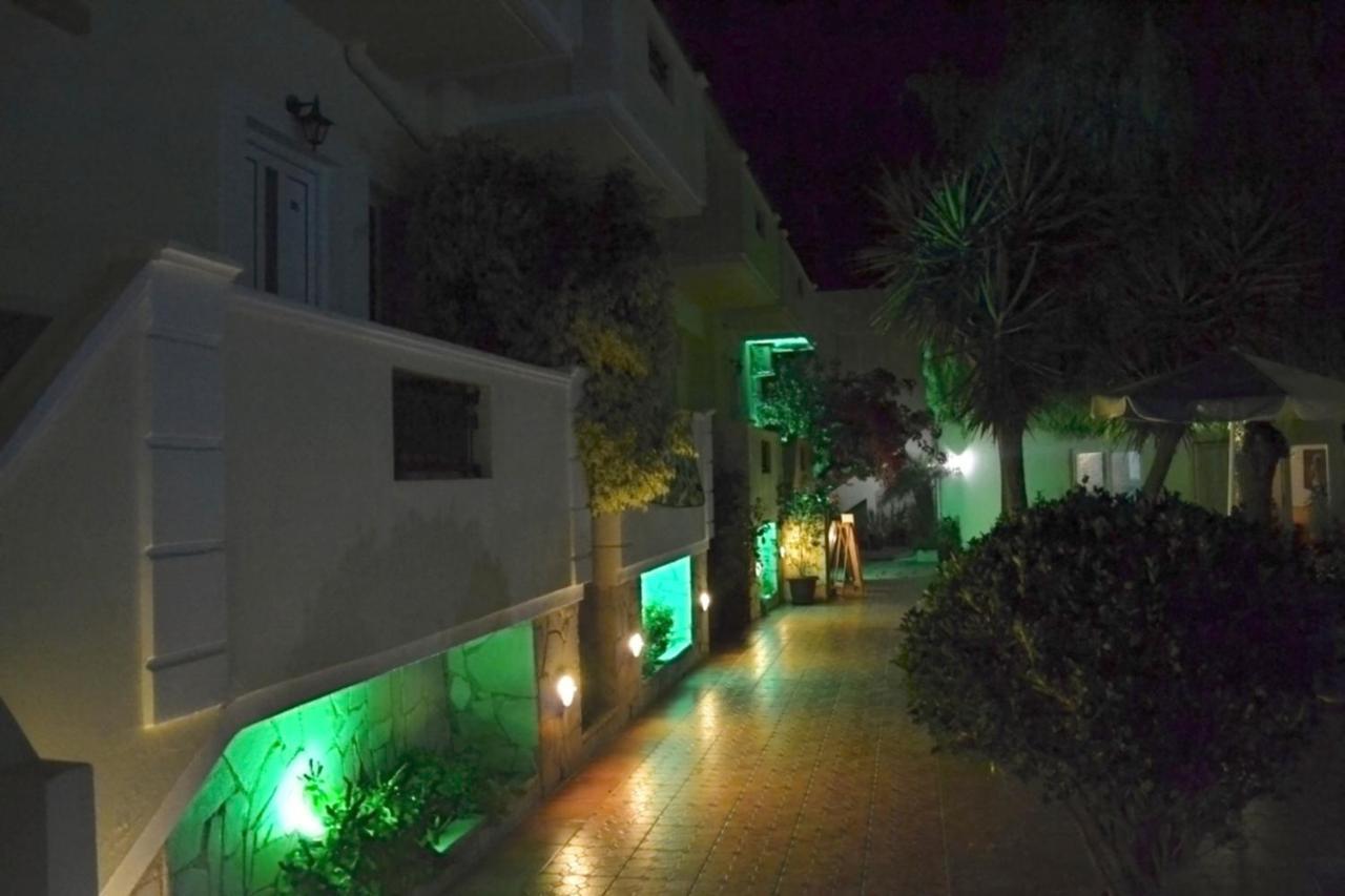 Sofia Studios & Apts Ayía Marína Exteriér fotografie