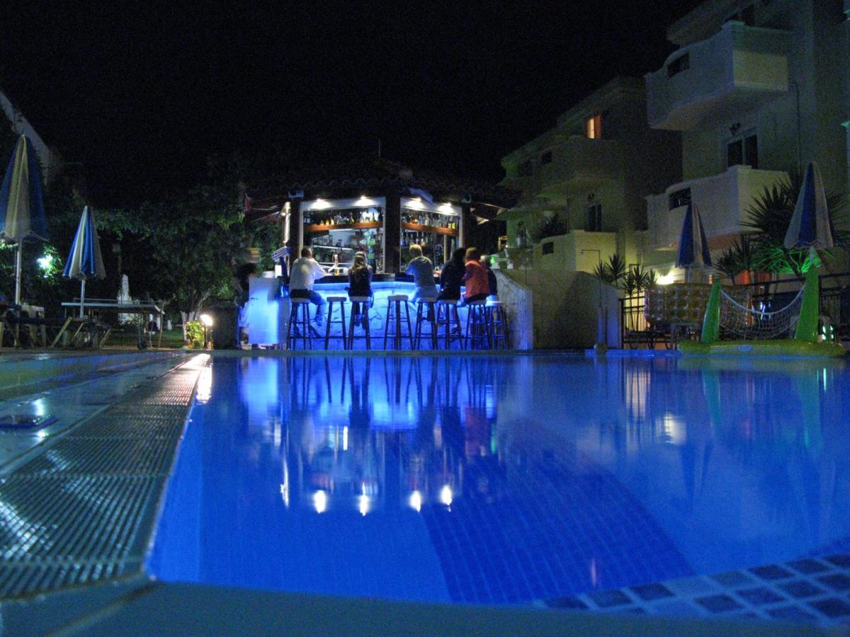 Sofia Studios & Apts Ayía Marína Exteriér fotografie